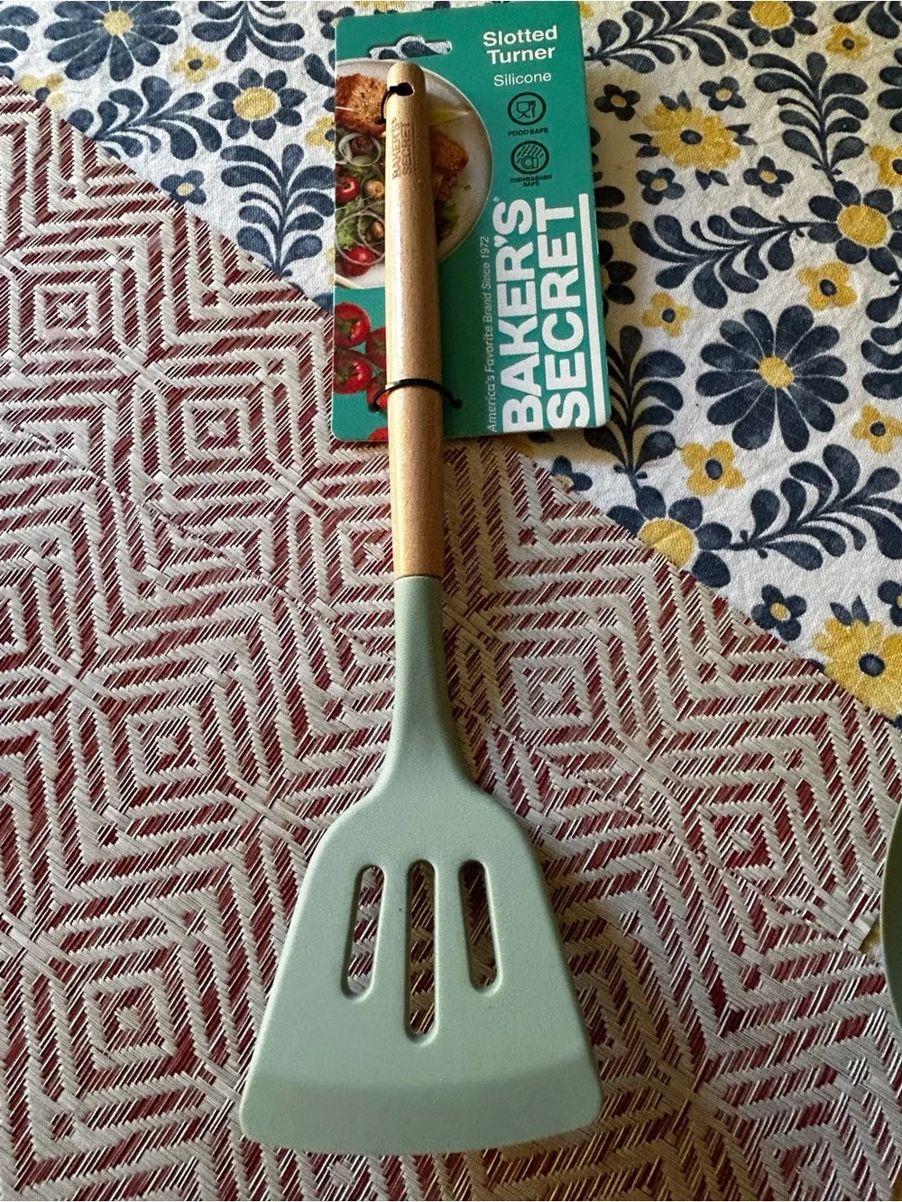 Baker’s Secret 7 Pc Silicone Kitchen Utensil Set Wood Handles